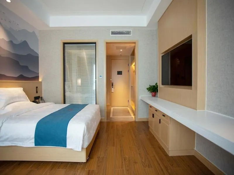 Greentree Eastern Hotel Henan Anyang Hua County Wuzhou New Times Square 3*,  Cina