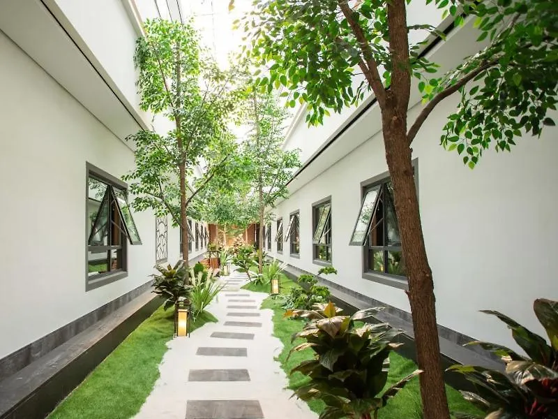 Greentree Eastern Hotel Henan Anyang Hua County Wuzhou New Times Square 3*,
